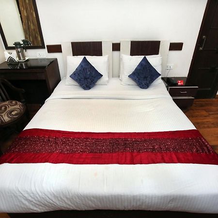 Hotel Oyo Flagship 113 Golden Temple Road à Amritsar Extérieur photo