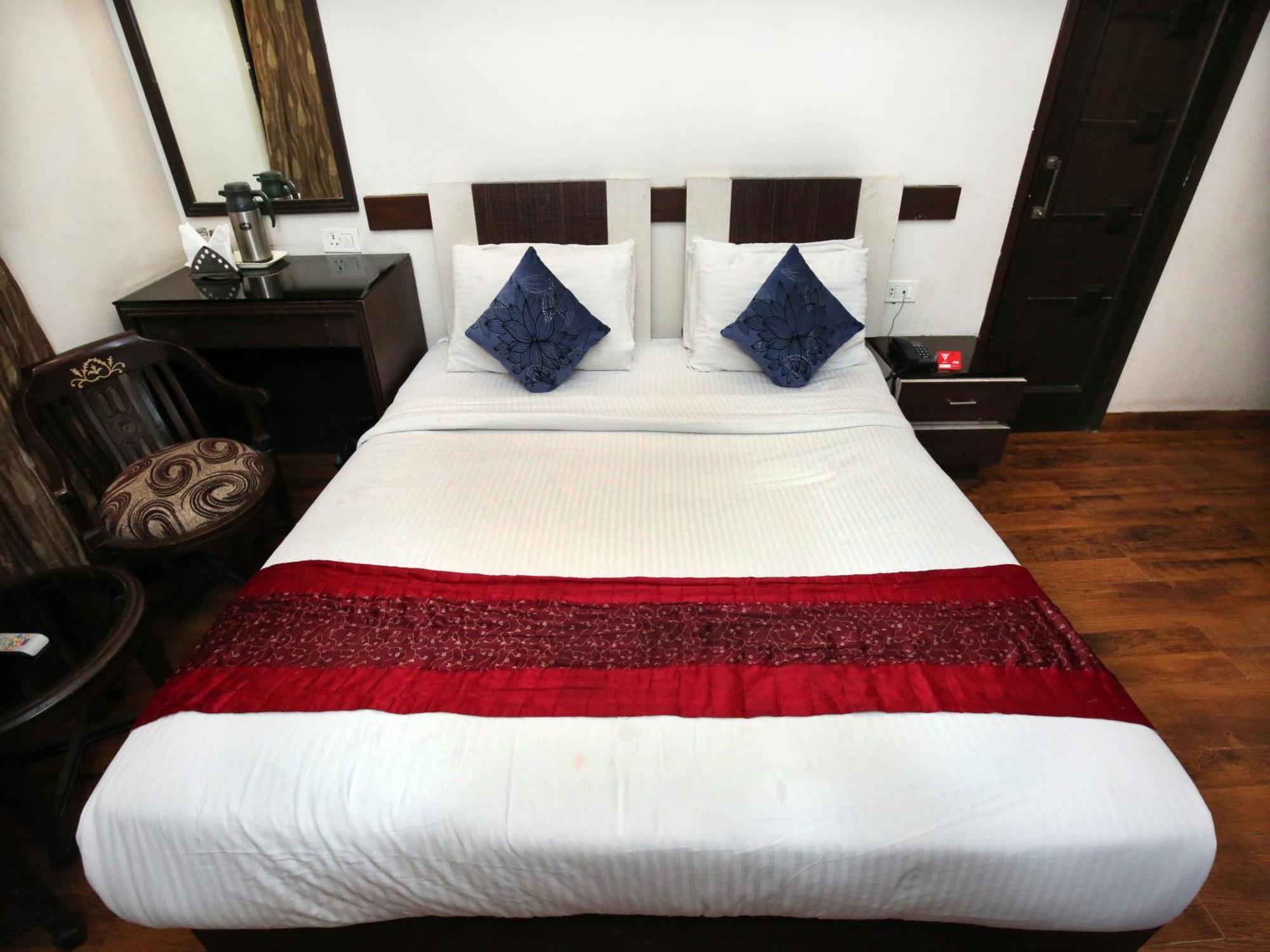 Hotel Oyo Flagship 113 Golden Temple Road à Amritsar Extérieur photo